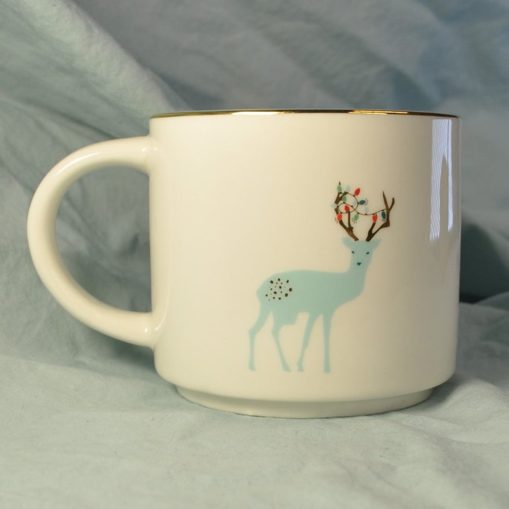 *BOGO mugs* 16 oz David's Tea Christmas holiday reindeer mug (w887)